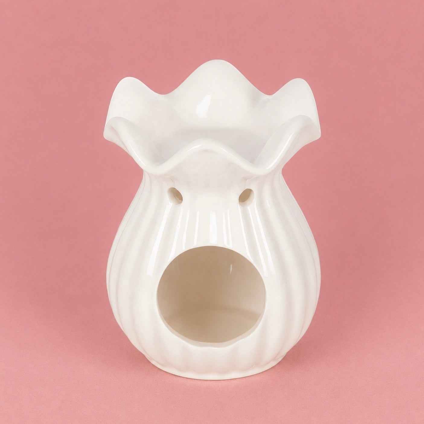 White Pleated Flare Tealight Melt Warmer