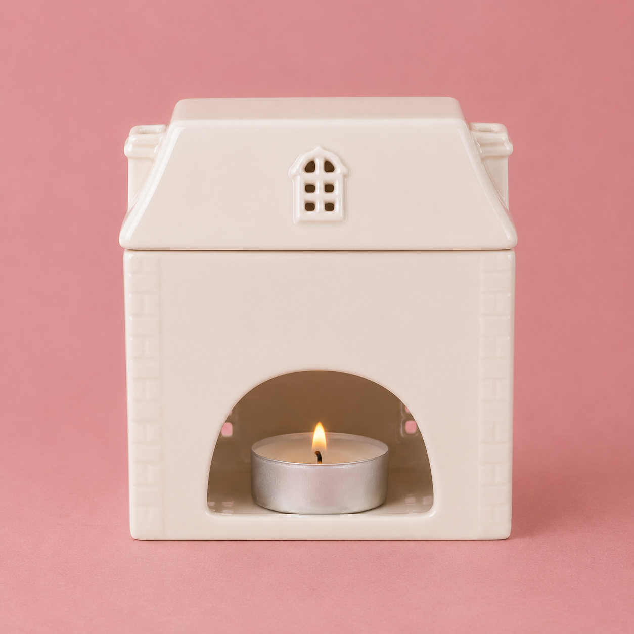White Christmas House Ceramic Tealight Wax Warmer