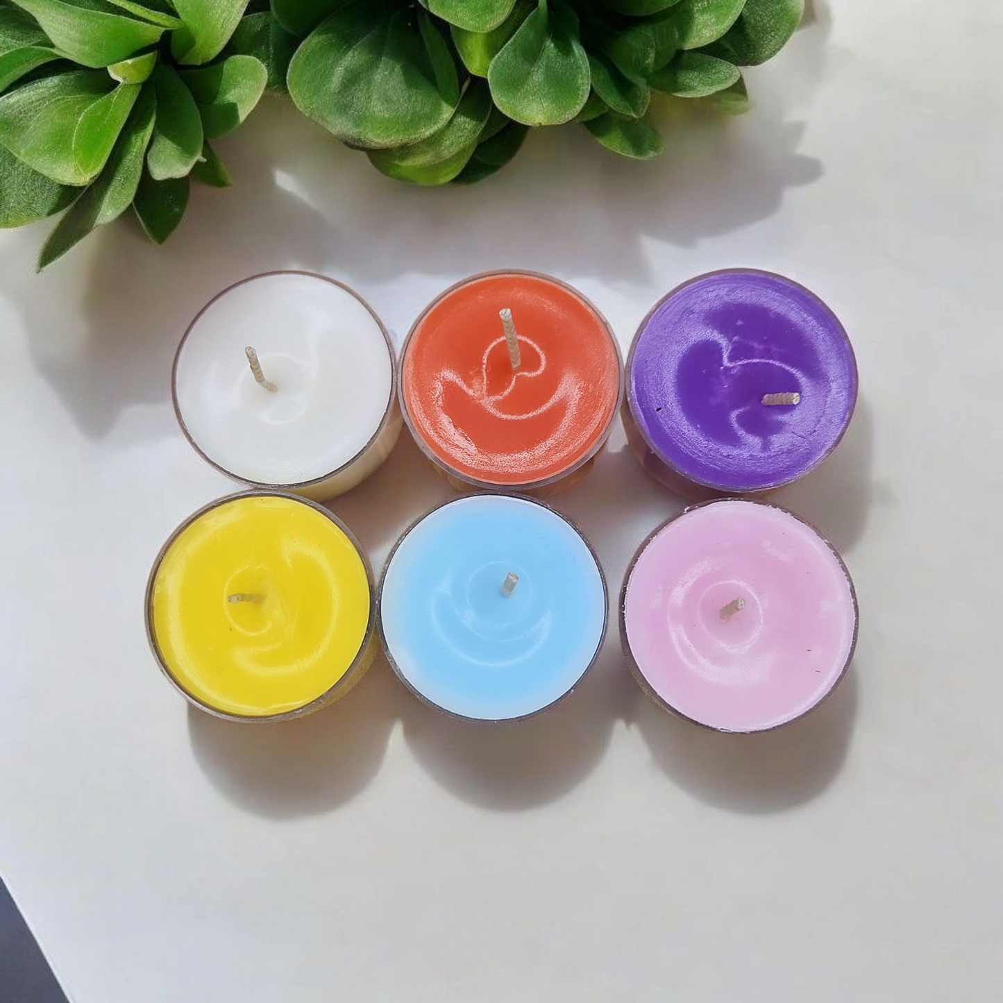 Daisy Marc Jacob Type Tea Light Candles