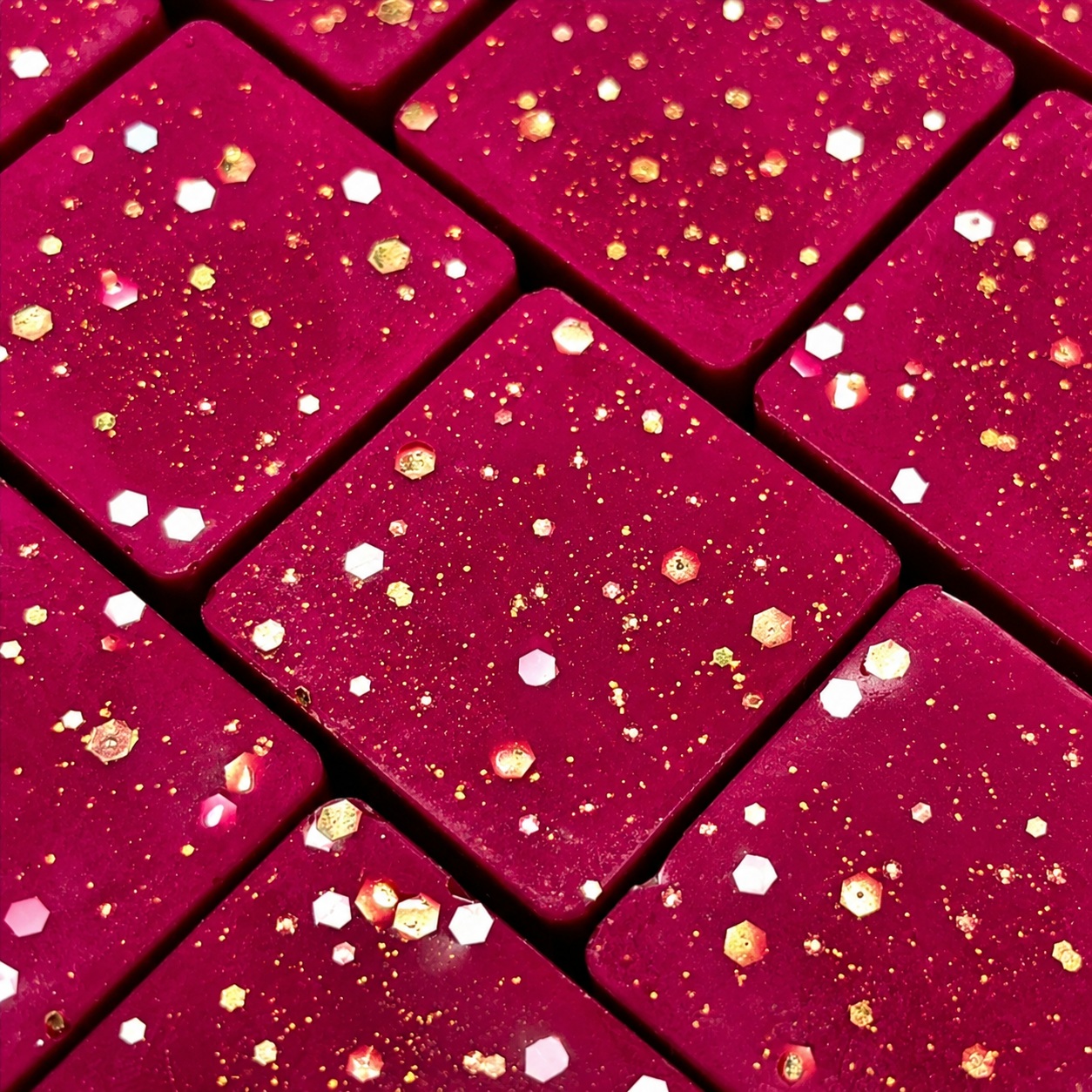 Kayali Burning Cherry Type Wax Melt Cubes